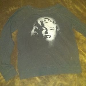 Marilyn Monroe shirt
